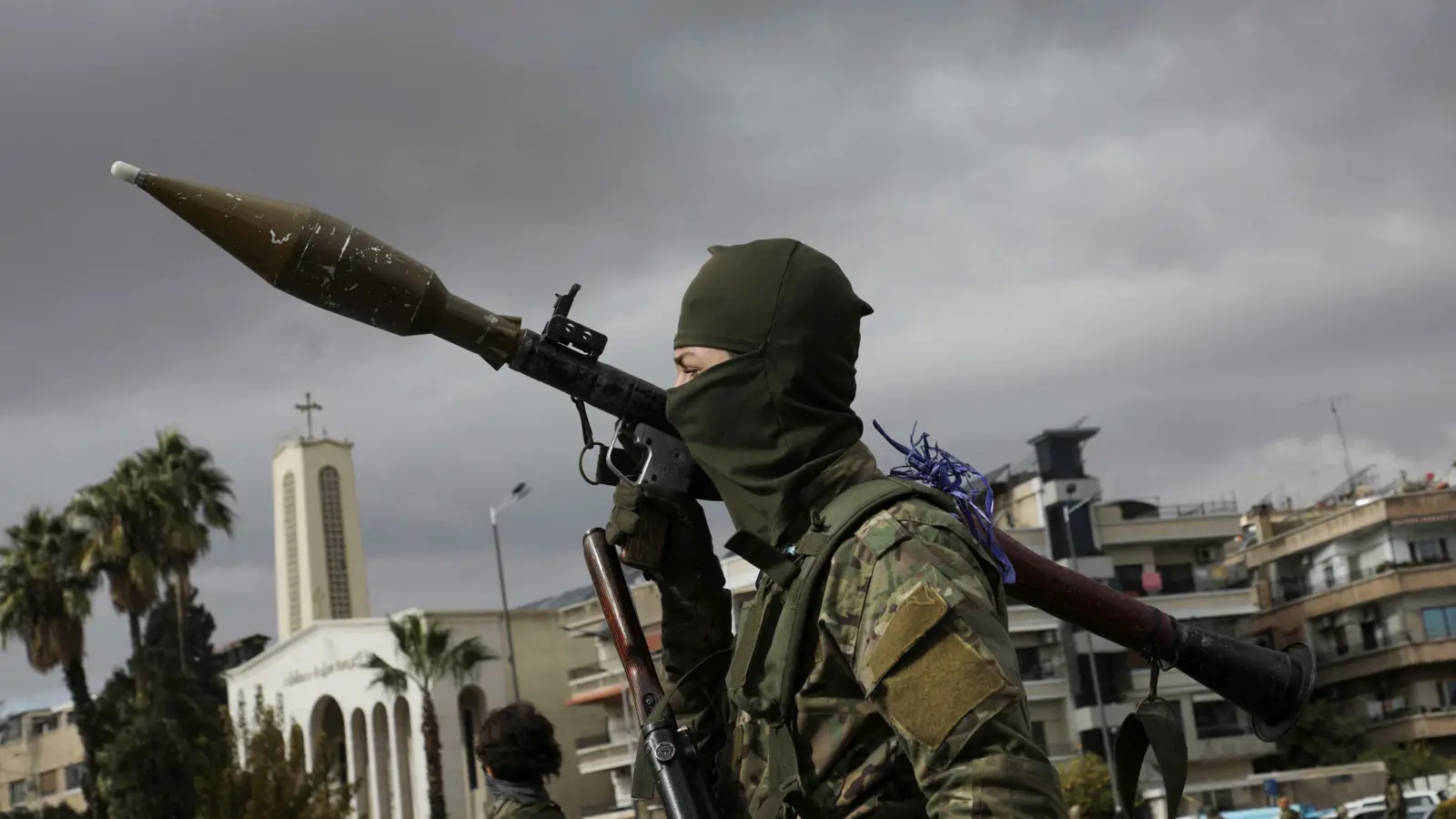 "نيويورك تايمز": قلق أمريكي من تكرار "سيناريو أفغانستان" في سوريا