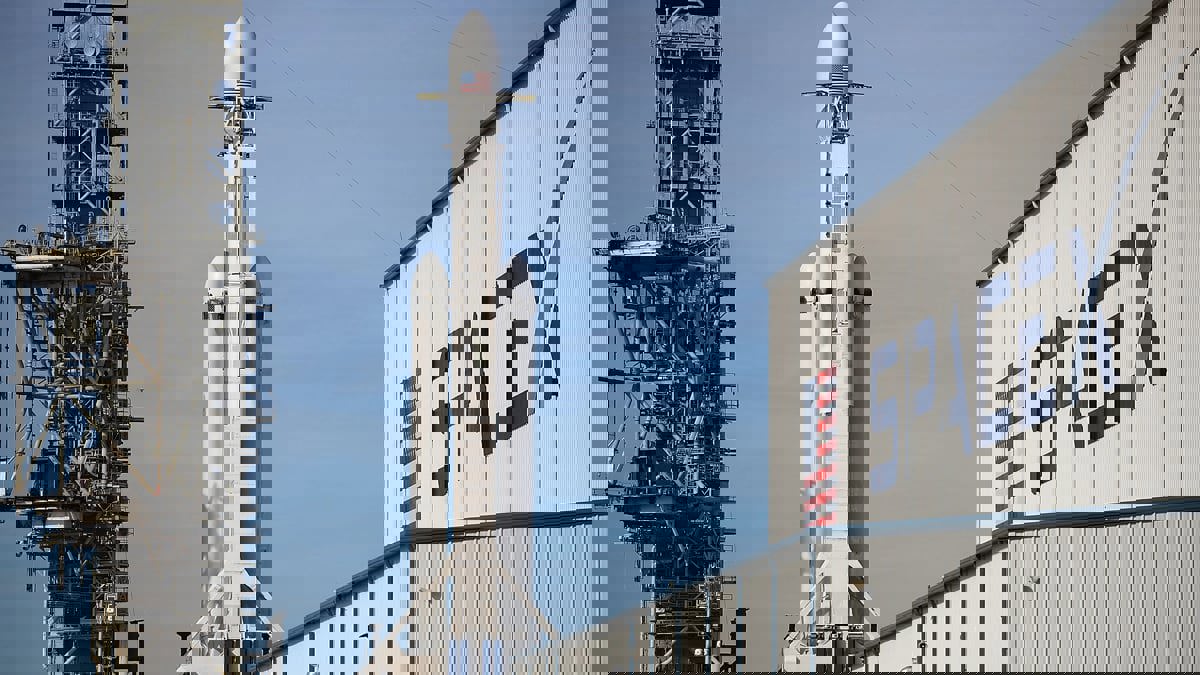 "سبيس إكس" تستعد لإطلاق أكبر صاروخ في العالم‎‎