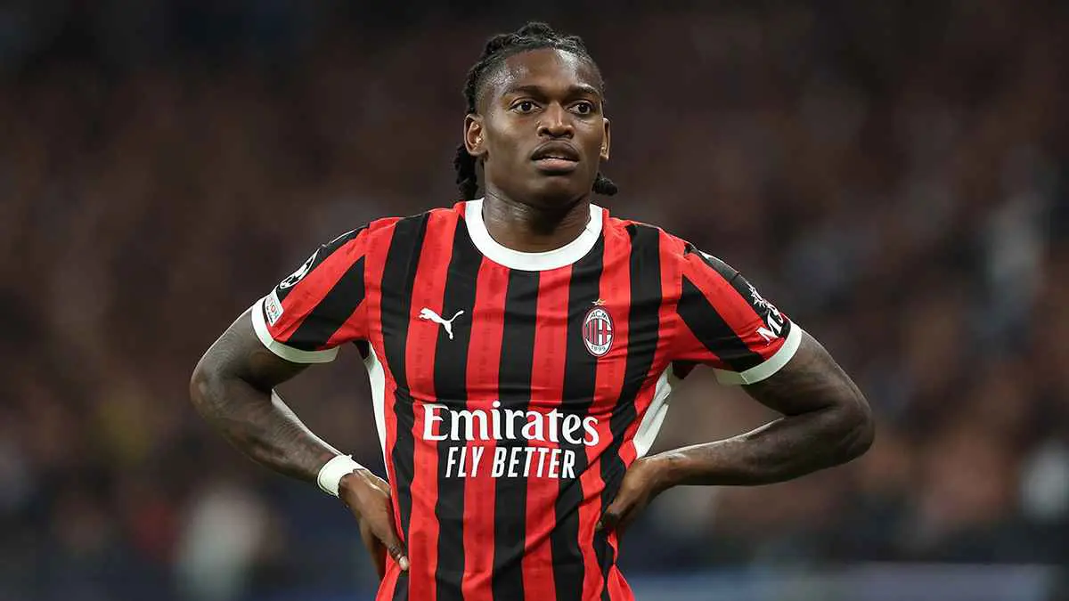 كيف تتحدث هكذا.. غضب عارم من لياو بسبب "مؤثرة إيطالية" (فيديو)