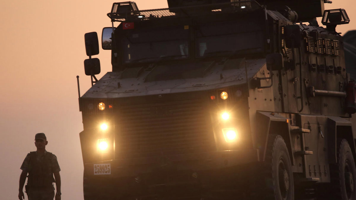 أنقرة تعلن مقتل أول جندي تركي في عمليتها العسكرية شمال سوريا