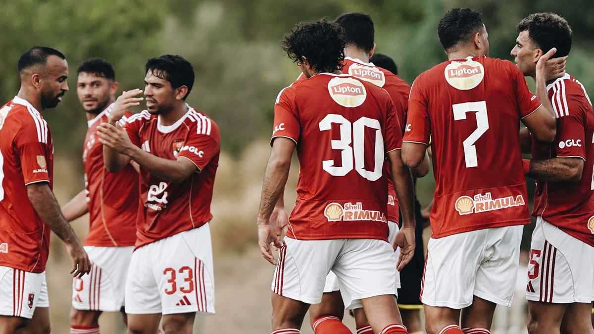 الأهلي المصري يُحقق فوزًا ساحقًا على البنزرتي التونسي بخماسية نظيفة (فيديو)