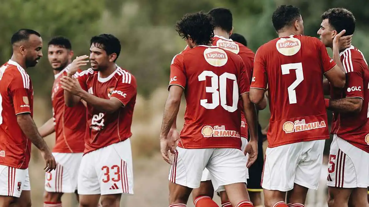 الأهلي المصري يُحقق فوزًا ساحقًا على البنزرتي التونسي بخماسية نظيفة (فيديو)