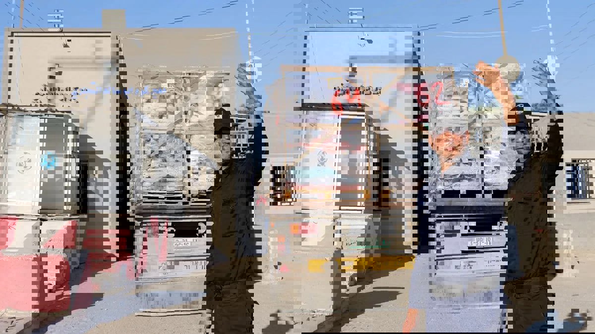 "الفوضى" تمنع إيصال المساعدات إلى غزة من معبر كرم أبو سالم 