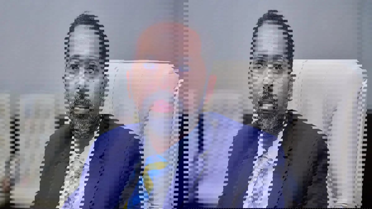 السلطات السودانية تطلق سراح وزير شؤون مجلس الوزراء السابق