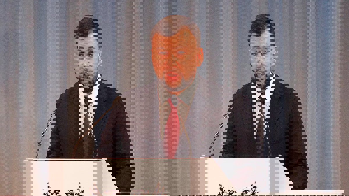 زعيم انفصالي موال لروسيا: شحنات حبوب ومعادن ستغادر ميناء ماريوبول قريبا