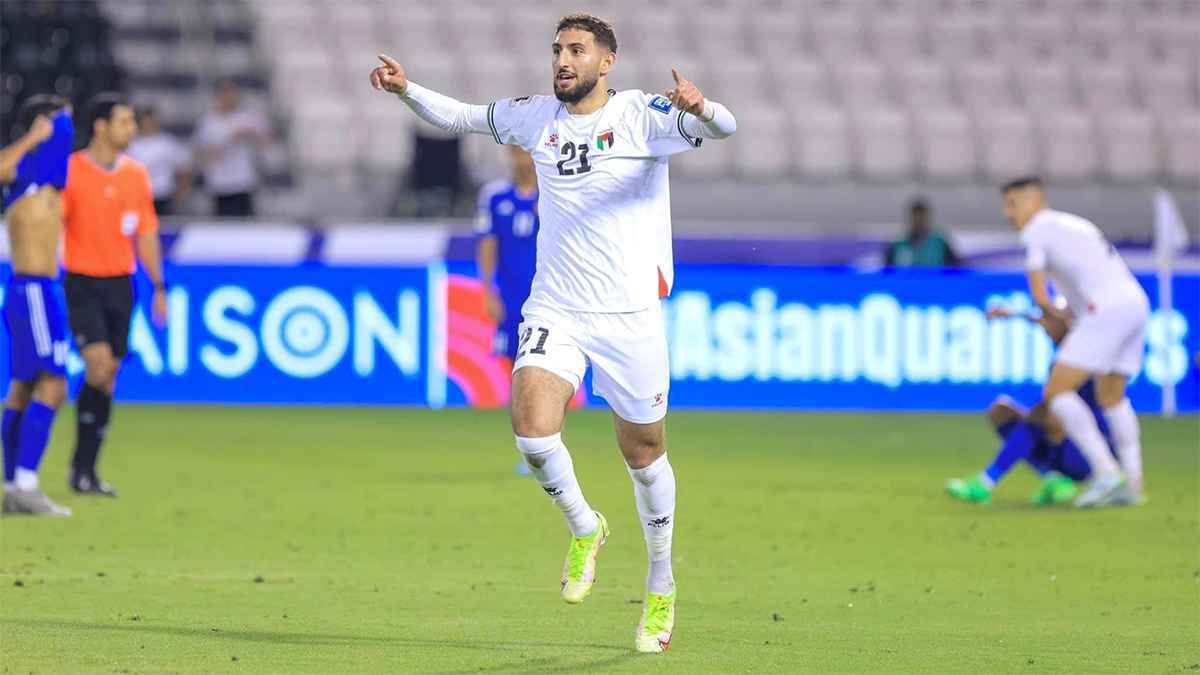 زيد القنبر.. الأهلي يفاوض "بديل" وسام أبو علي