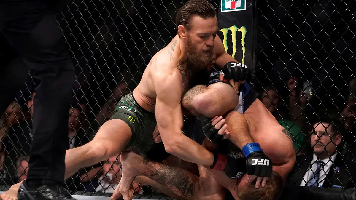 UFC246.. الأيرلندي كونور ماكغريغور يحطم دونالد سيروني خلال 40 ثانية (فيديو)