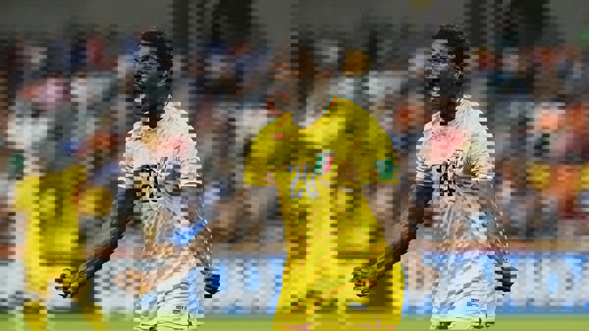 ميلان الإيطالي ينافس النادي الأهلي المصري على مهاجم منتخب مالي