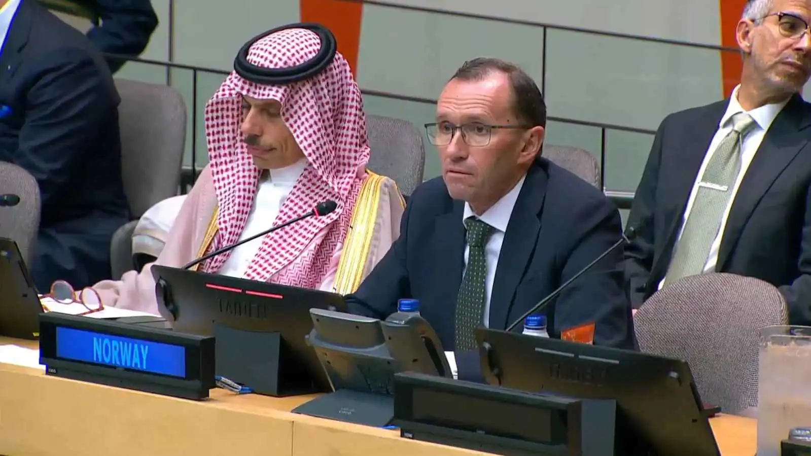 النرويج: السلطة الفلسطينية تتلقى دعما ماليا طارئا من الدول المانحة