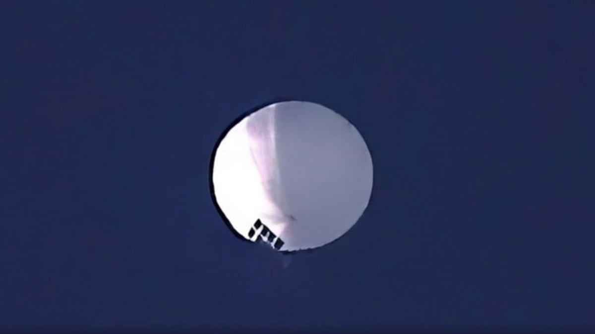 تايوان ترصد منطادا صينيا.. وأمريكا تدرس نشر قوات في اليابان والفلبين