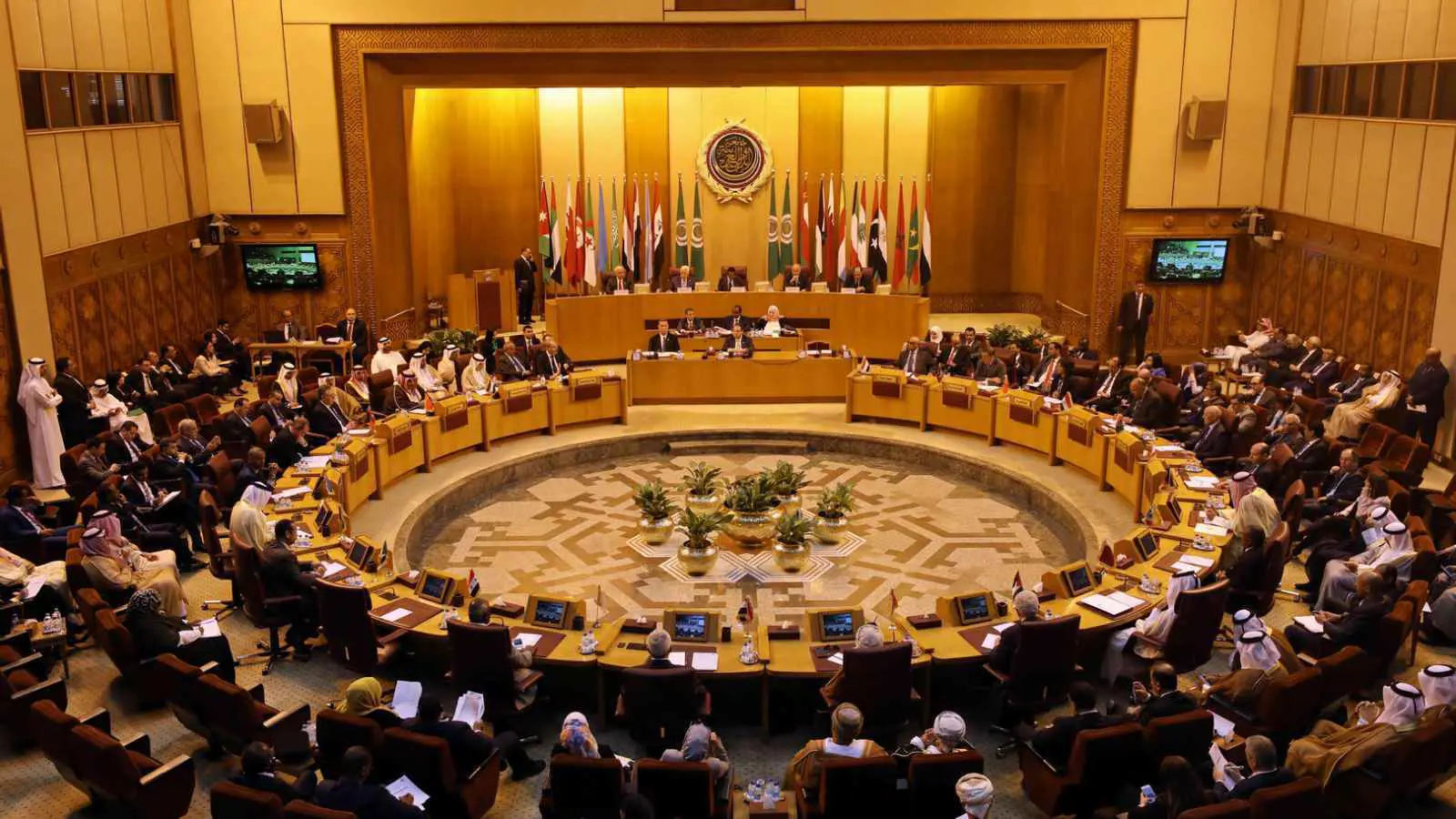 حماس تدعو القمة العربية لإفشال مخططات التهجير