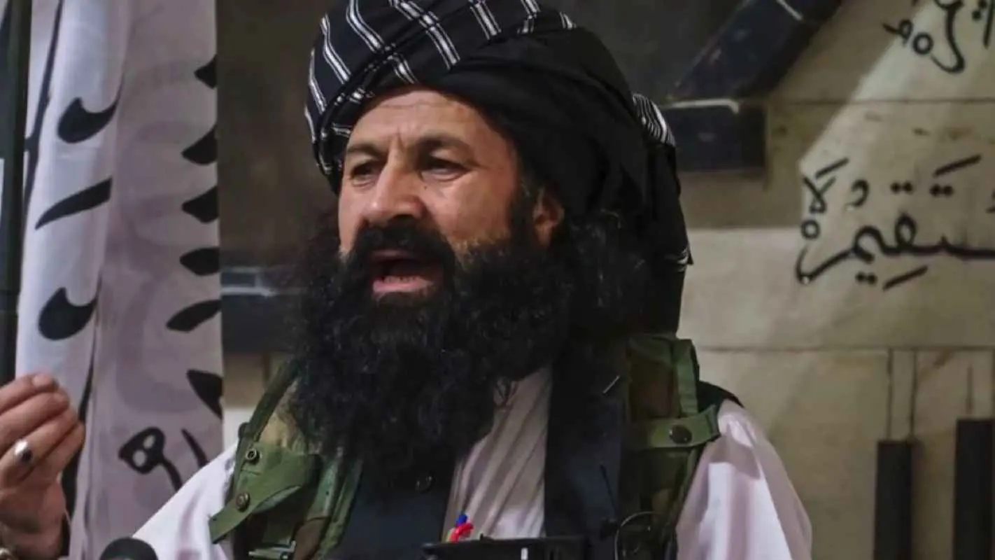 مقتل وزير اللاجئين الأفغاني جراء انفجار في الوزارة