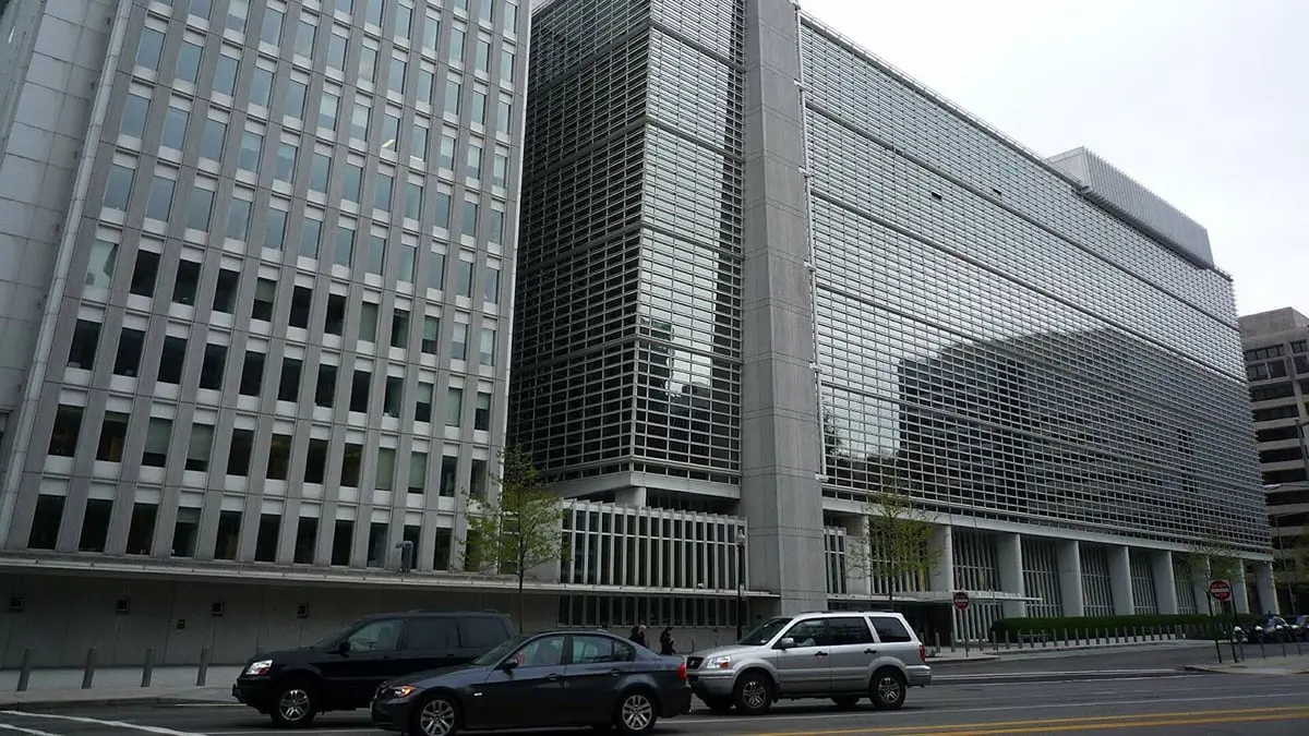 البنك الدولي: كساد الاقتصاد اللبناني "من تدبير النخبة"