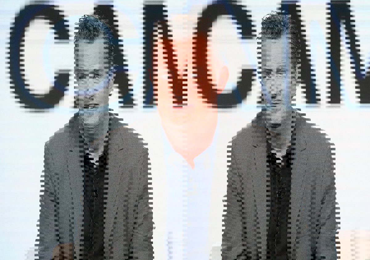 عدة أشخاص قد يكونون "متورطين" في وفاة ماثيو بيري