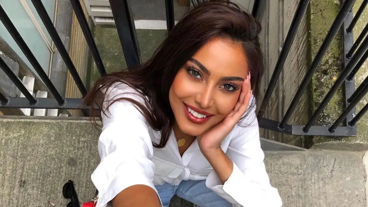 الفاشينيستا الكويتية فاطمة المؤمن تكشف عن دخلها الشهري 