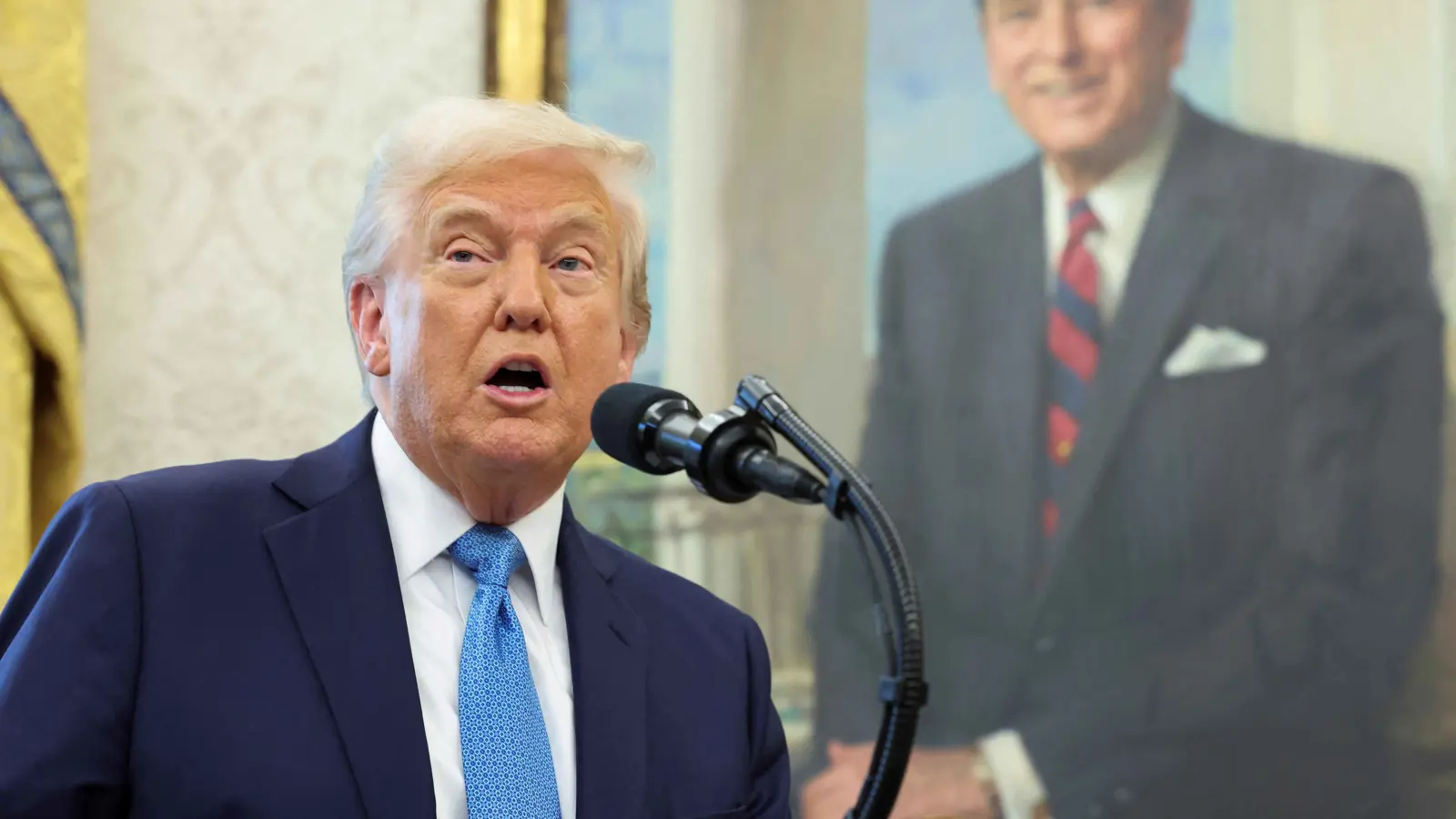 بشكل دائم.. دعوى جديدة لوقف أوامر "انتقامية" لترامب