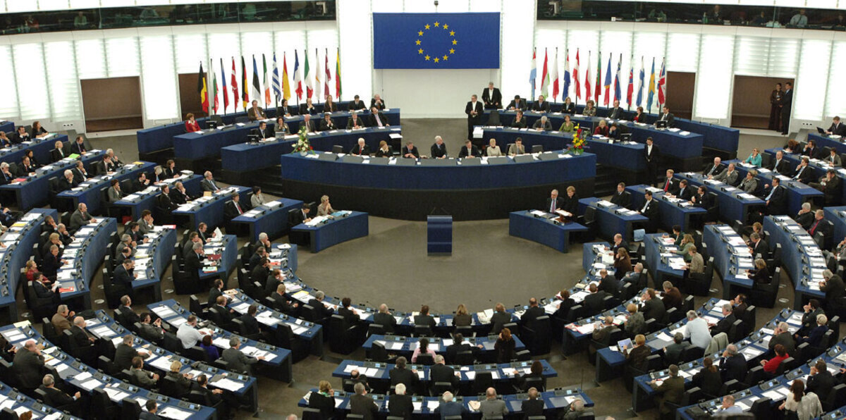 عقوبات أوروبية جديدة تطال شخصيات مقربة من النظام السوري