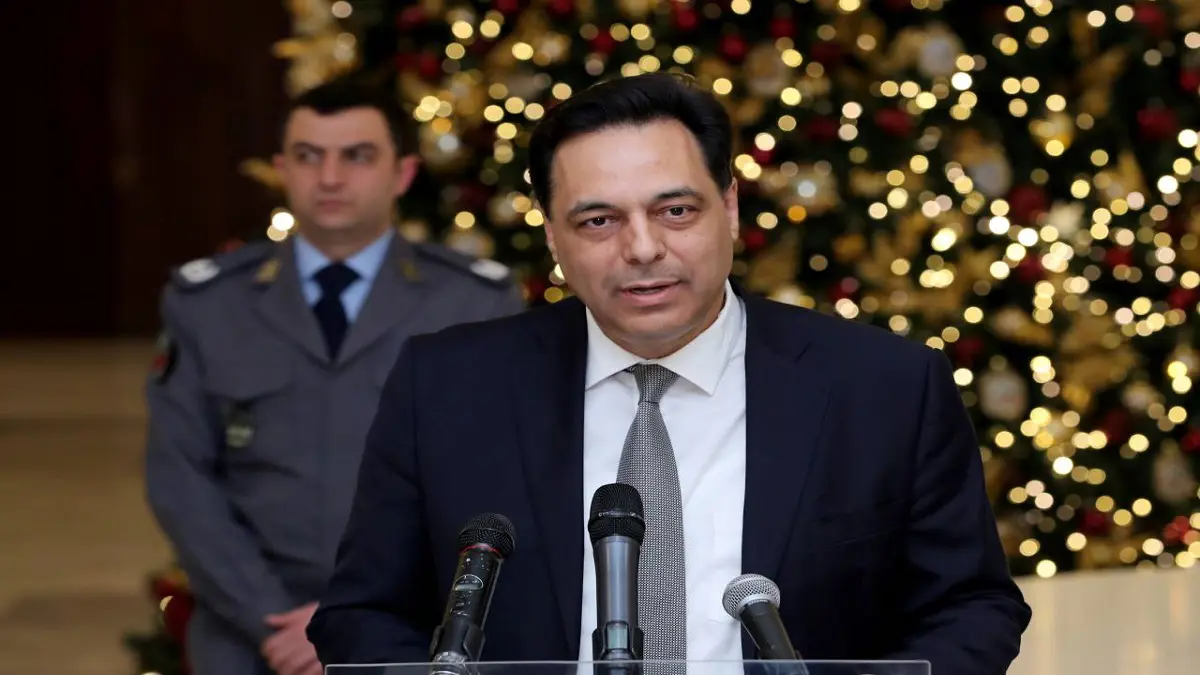 حسان دياب: إعفاء محافظ مصرف لبنان المركزي غير وارد حاليا