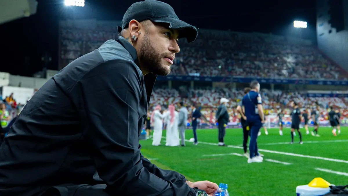 فيديو مثير من نيمار بعد أول لقب مع الهلال (شاهد)