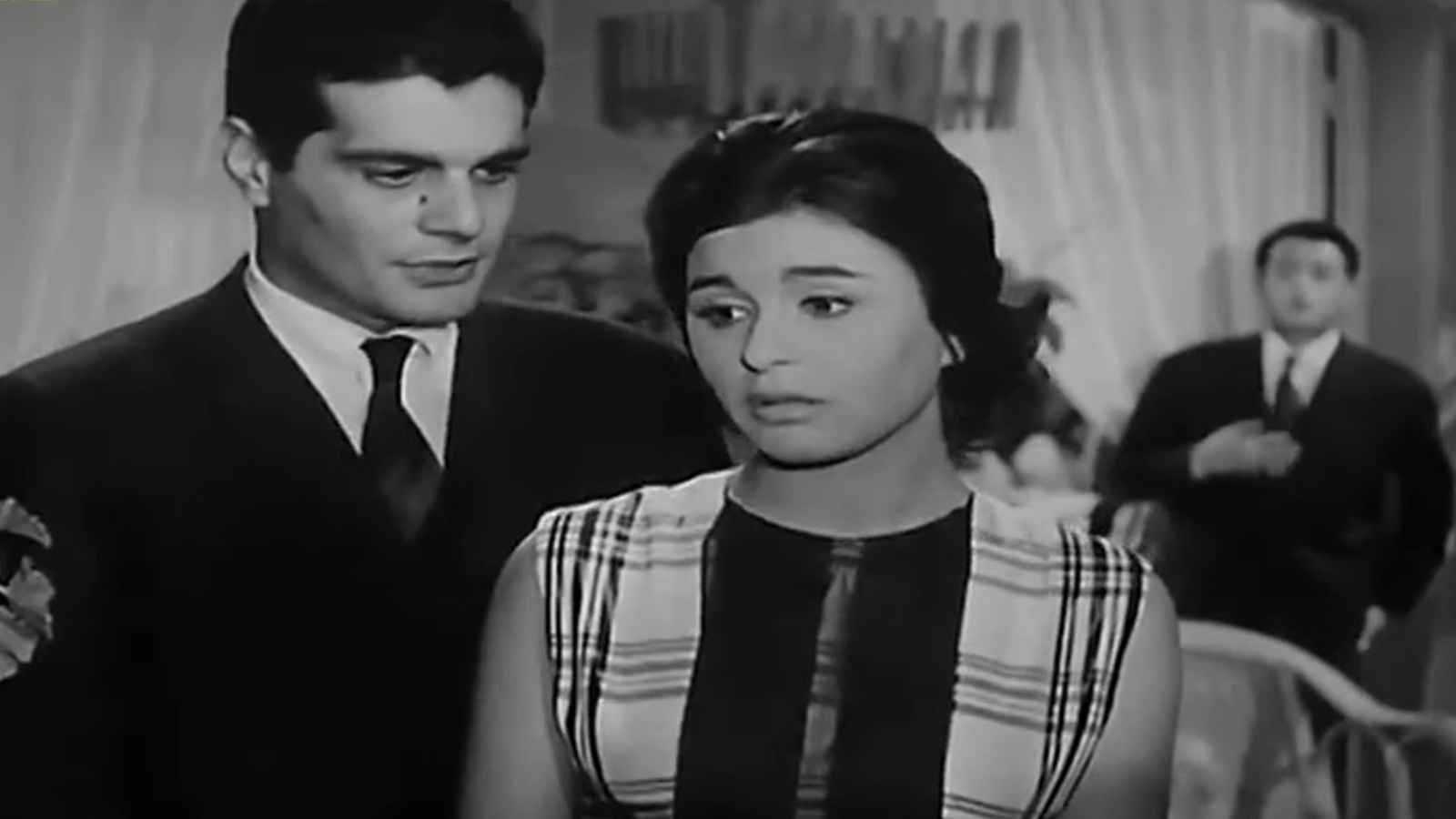 أحمد سعد يعيد تقديم فيلم "إشاعة حب" لعمر الشريف‎