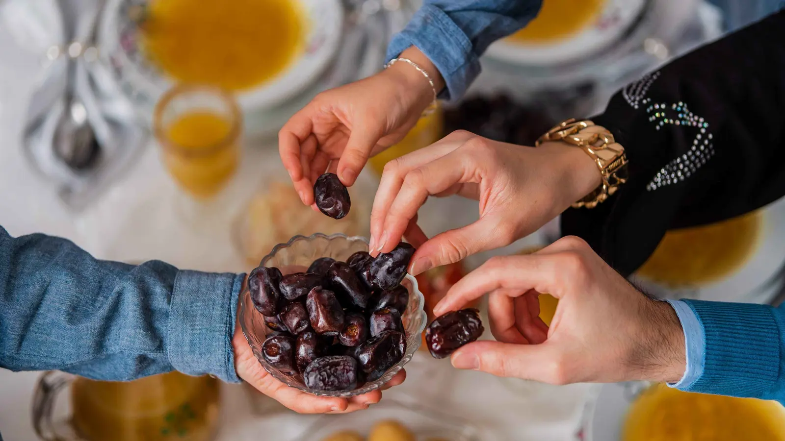 الإفطار على التمر.. تقليد رمضاني يجمع بين الروحانية والفوائد الصحية
