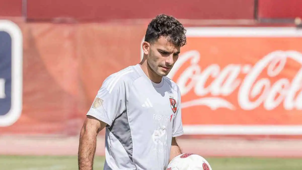 سخر من خوان ألفينا.. رسالة نارية من صديق زيزو بعد خسارة الزمالك (صورة)