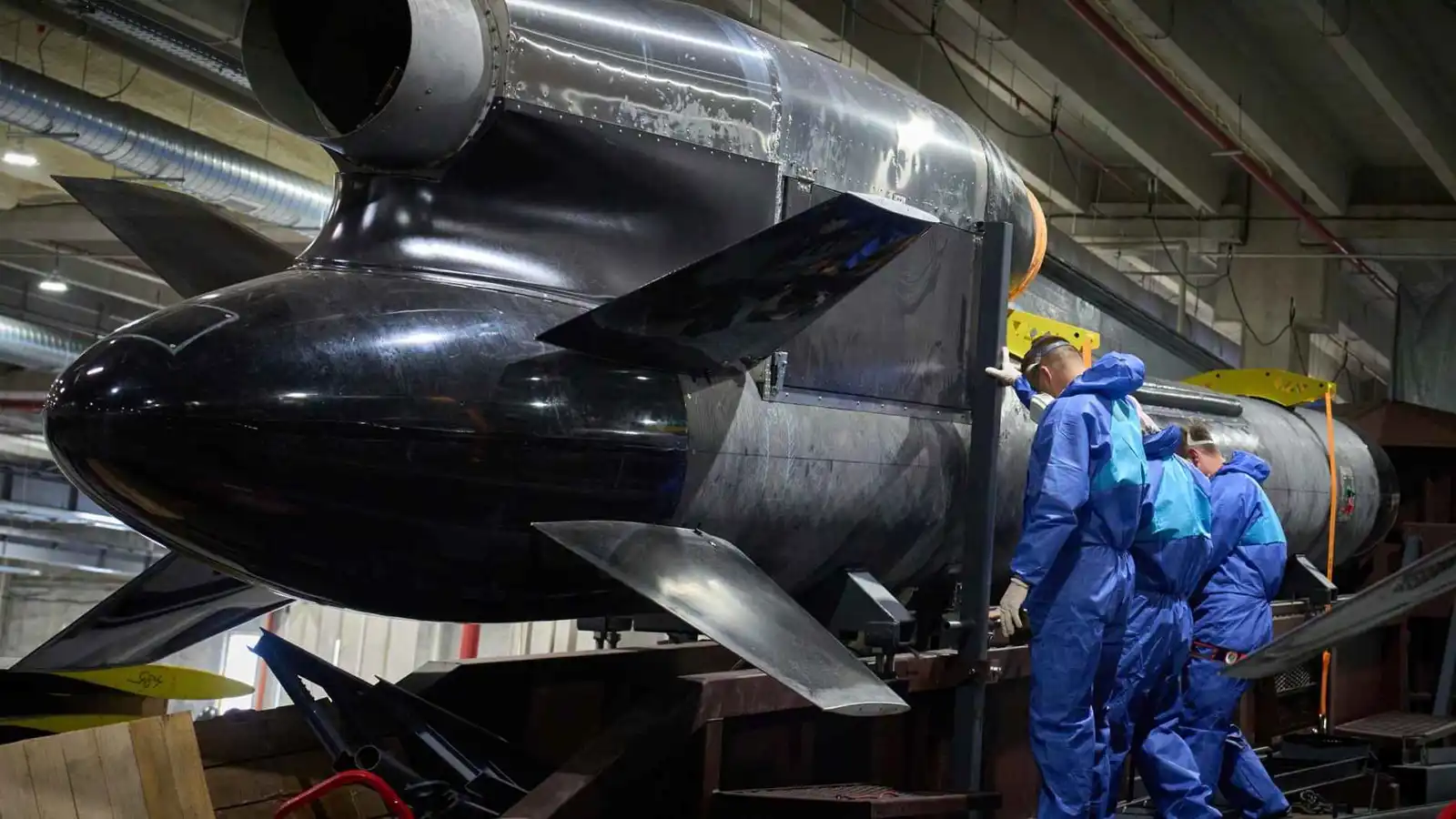 يهدد العمق الروسي.. أوكرانيا تردّ على "تعثر" السلام بصاروخ فلامنغو