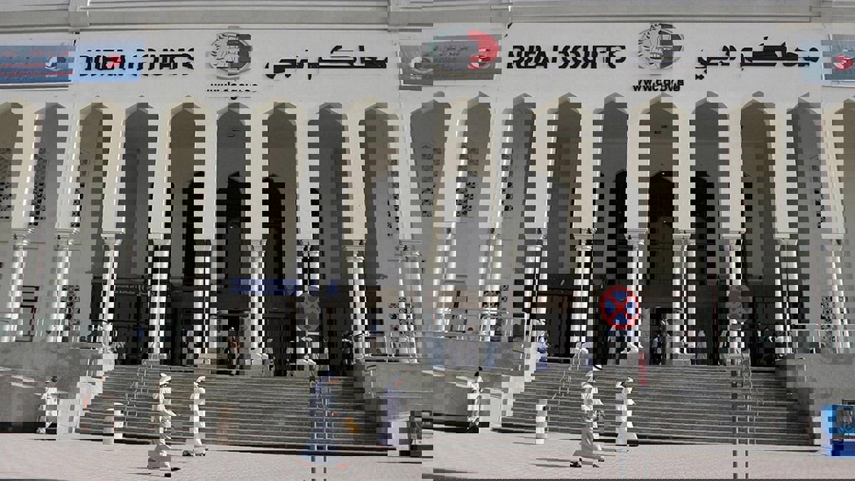 الإمارات.. شرارة خيانة تشعل جريمة قتل مركبة في دبي