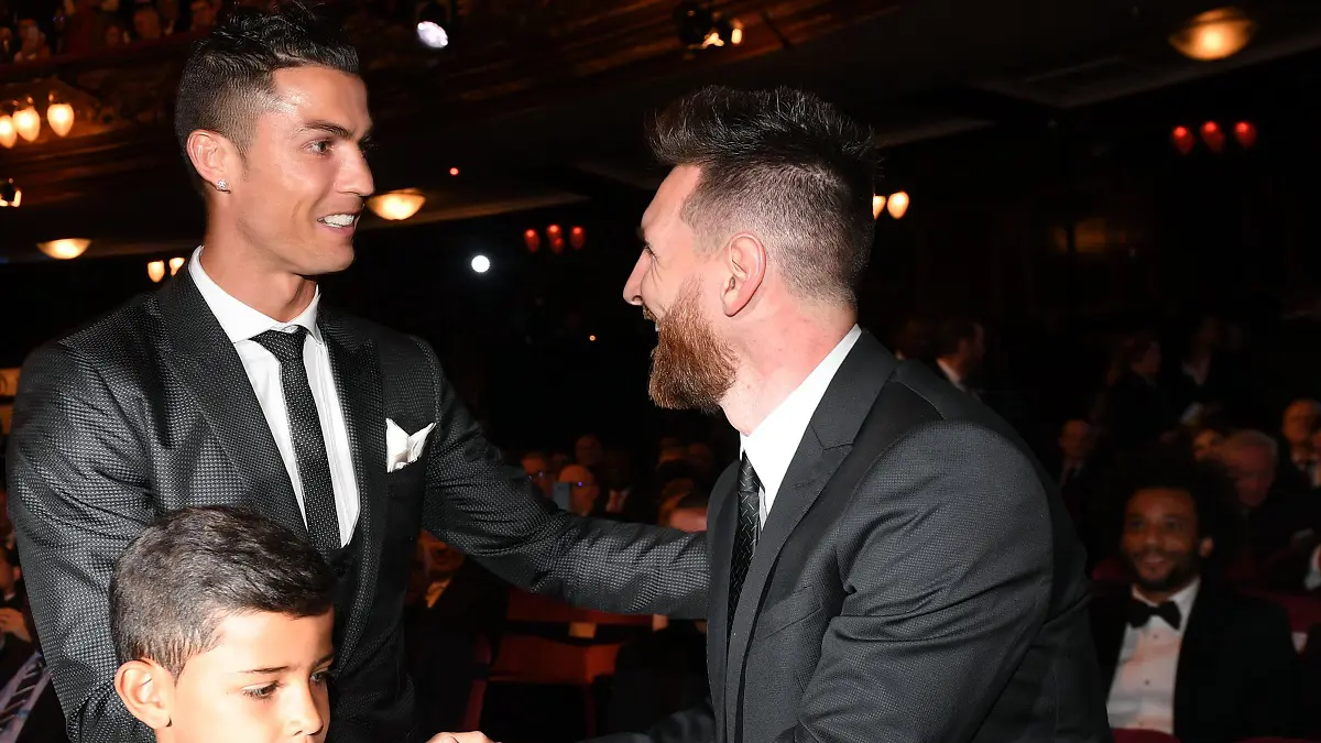 كريستيانو رونالدو يهزم ليونيل ميسي في استفتاء ماركا لأفضل لاعب في التاريخ