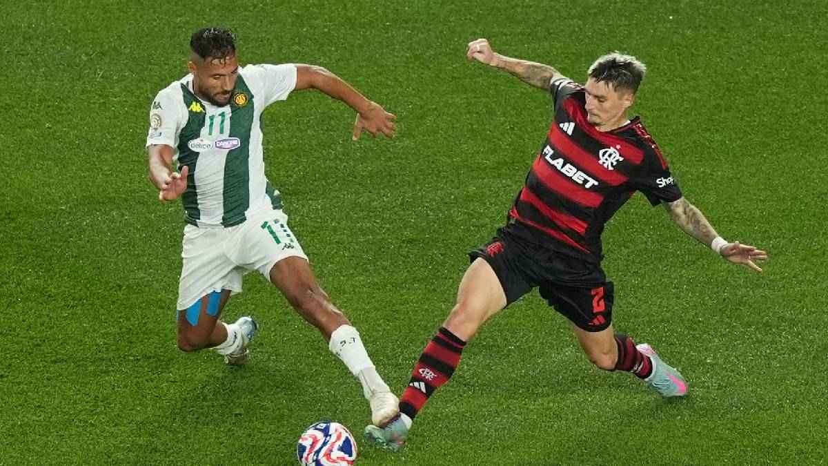 بسبب العملة الأجنبية.. مطالبات مثيرة بإلغاء عقد يوسف بلايلي مع الترجي