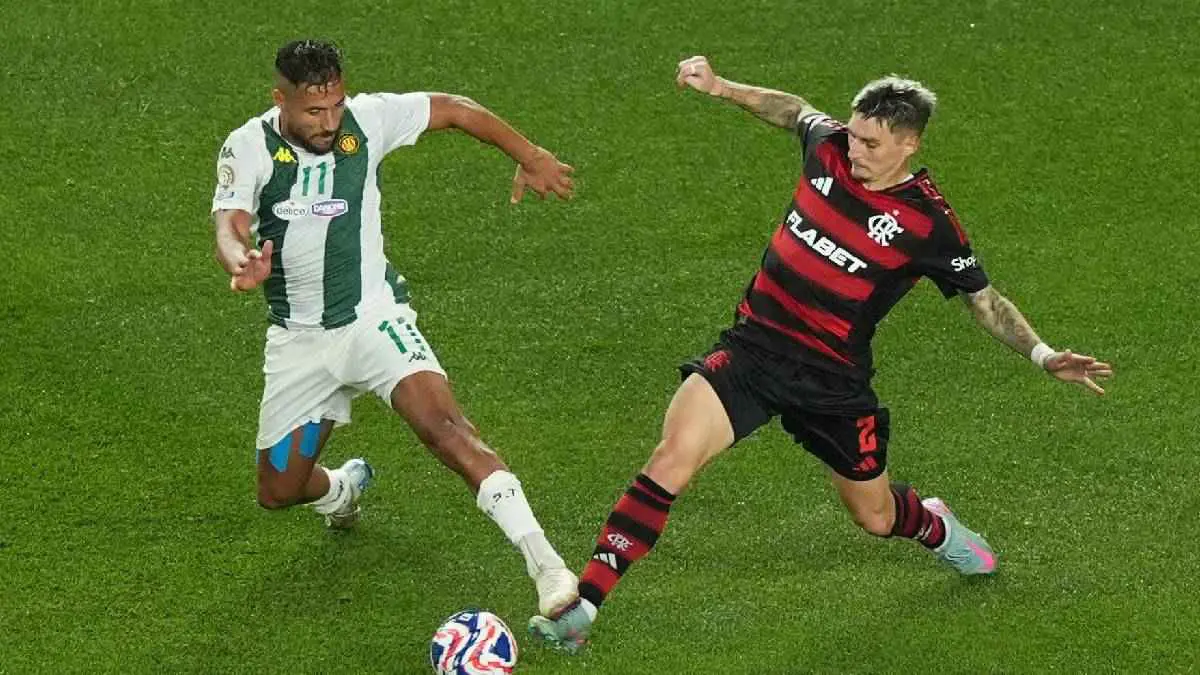 بسبب العملة الأجنبية.. مطالبات مثيرة بإلغاء عقد يوسف بلايلي مع الترجي