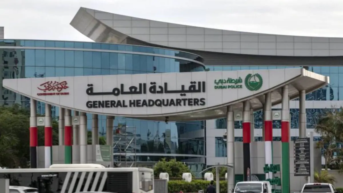 الإمارات.. طالب يلجأ إلى الشرطة لمنع والده من إجباره على تخصص دراسي