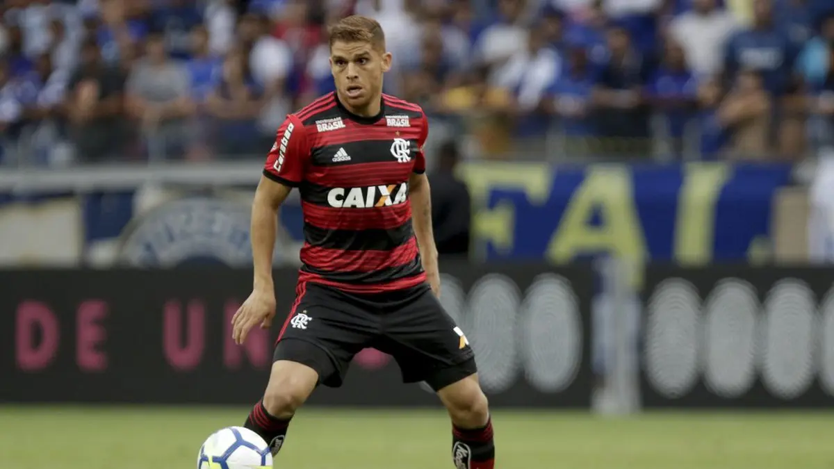 تقدم في مفاوضات نادي الهلال السعودي مع غوستافو كويلار