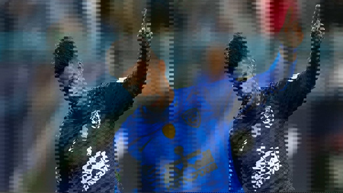 نواف العابد مقابل عبدالله الحمدان.. تقارير عن صفقة تبادلية بين الهلال والشباب