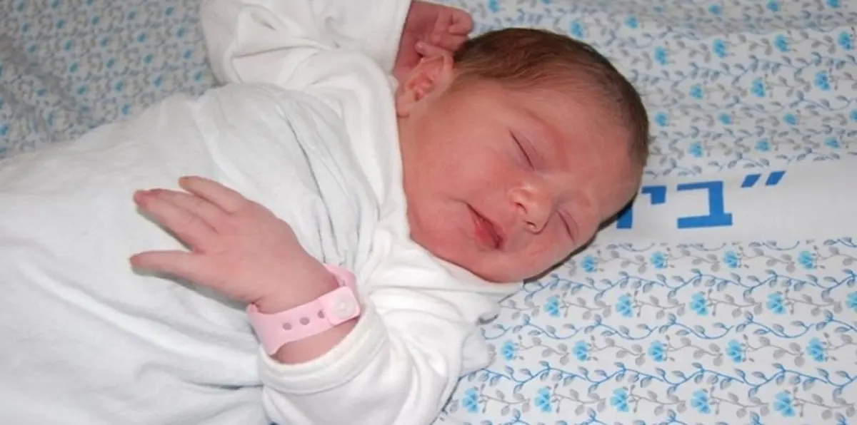 اسبانيا ترفض منح رضيعة مغربية تصريح إقامة لأنها لم تتقدم بالطلب شخصيًا