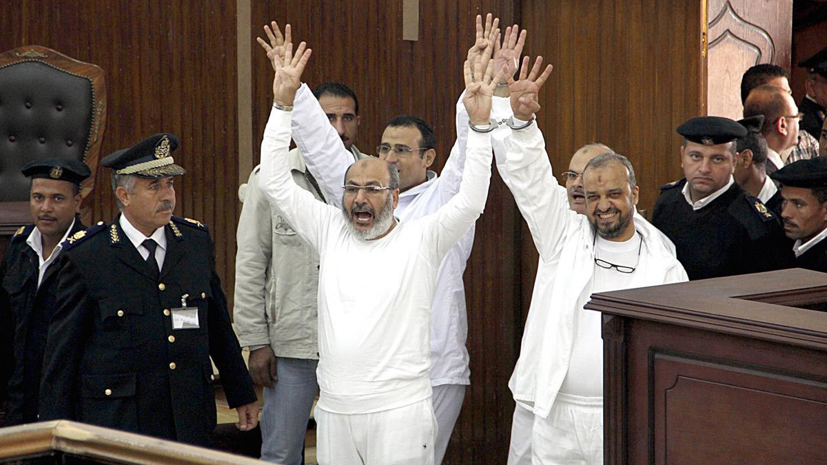 مصر.. أحكام بالسجن المؤبد على قيادات إخوانية في قضية "أحداث قسم العرب"