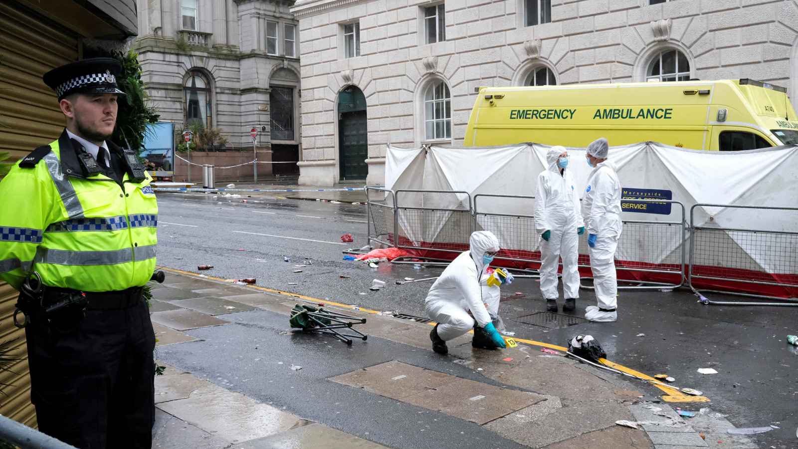 تفاصيل مثيرة حول منفذ حادث دهس جماهير ليفربول (فيديو)