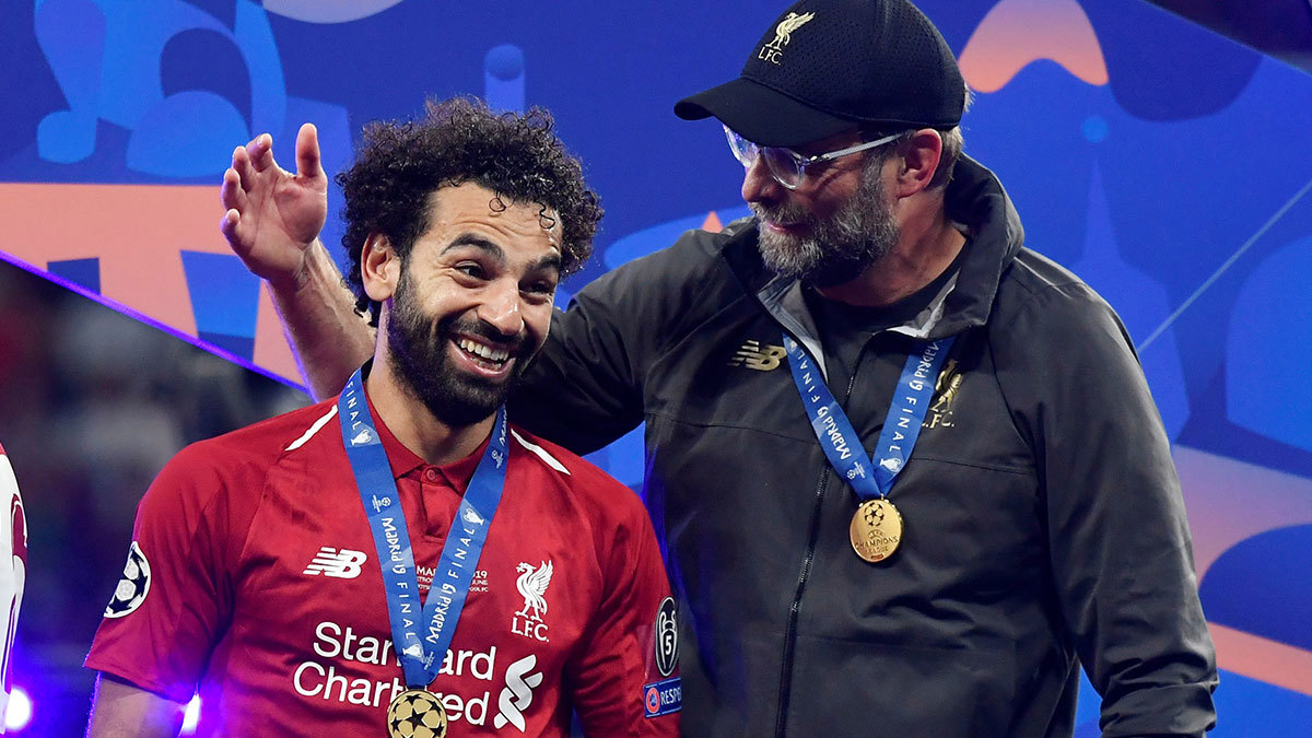 هل يستطيع محمد صلاح منافسة ميسي على الكرة الذهبية بعد تتويج ليفربول بدوري أبطال أوروبا؟