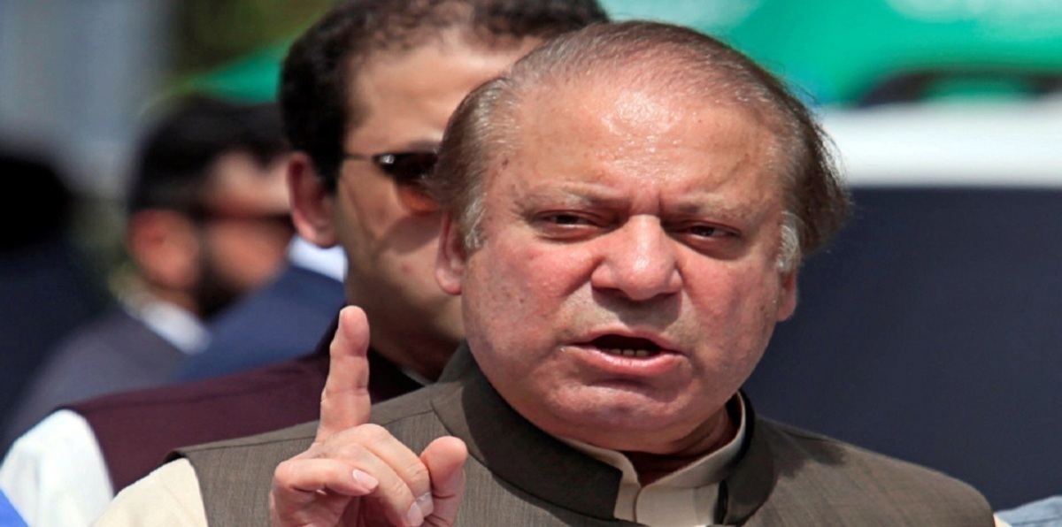 محكمة باكستانية توجه اتهامات لرئيس الوزراء المعزول نواز شريف وابنته