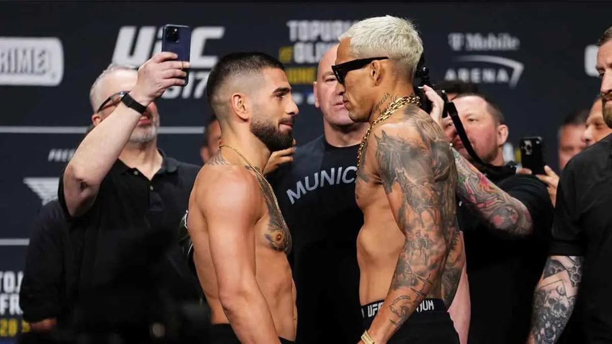 الموعد والقنوات الناقلة لنزال إيليا توبوريا وتشارلز أوليفيرا في "UFC 317"