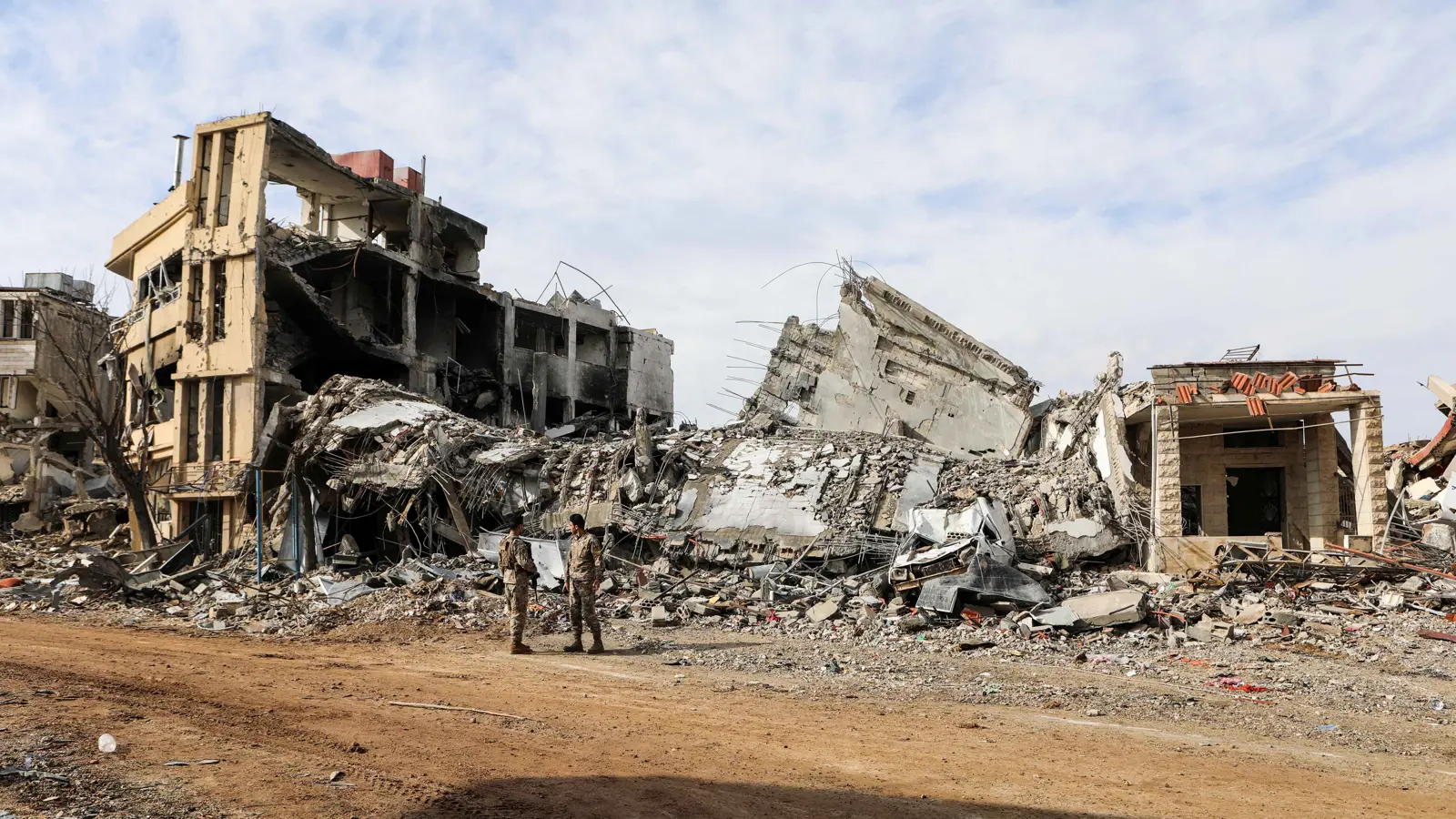 فرنسا تؤكد العمل من أجل صمود الهدنة في جنوب لبنان