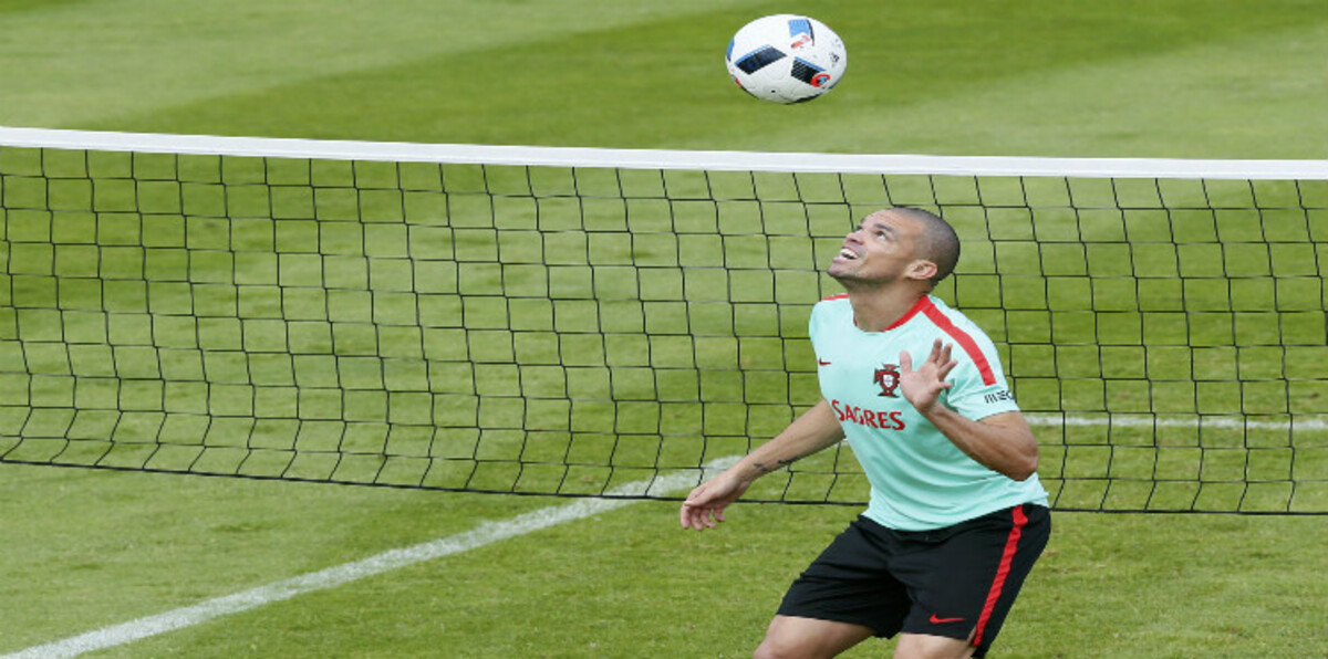 بيبي يغيب عن تدريبات المنتخب البرتغالي