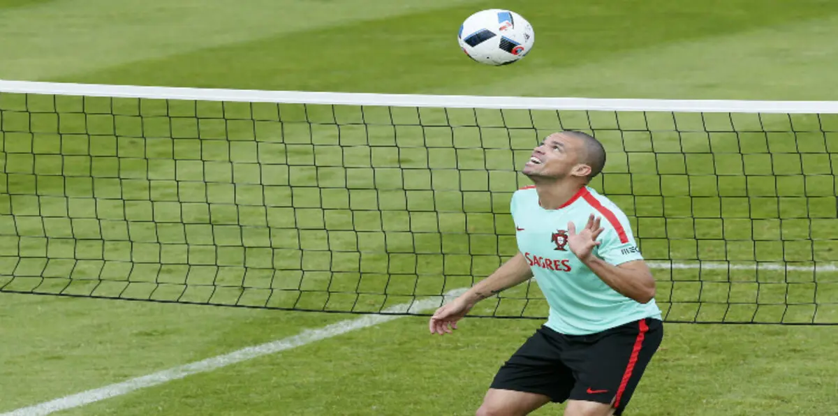 بيبي يغيب عن تدريبات المنتخب البرتغالي