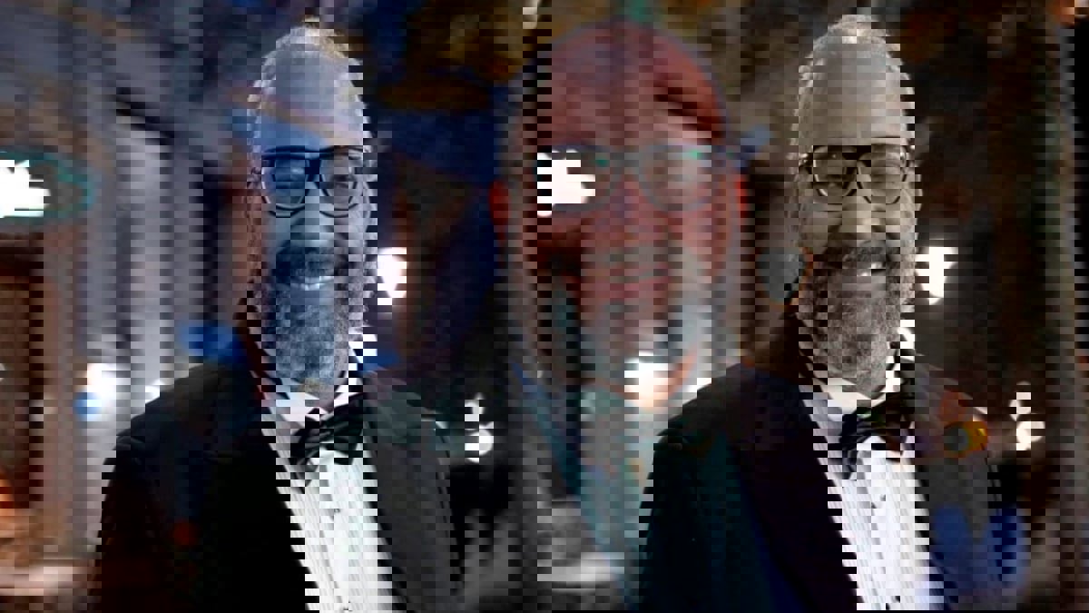 نقل الفنان بيومي فؤاد للمستشفى بعد تعرضه لأزمة صحية مفاجئة‎