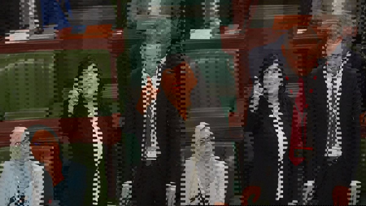 تونس.. الحزب الدستوري الحر يقدم لائحة لتصنيف الإخوان المسلمين "تنظيما إرهابيا"