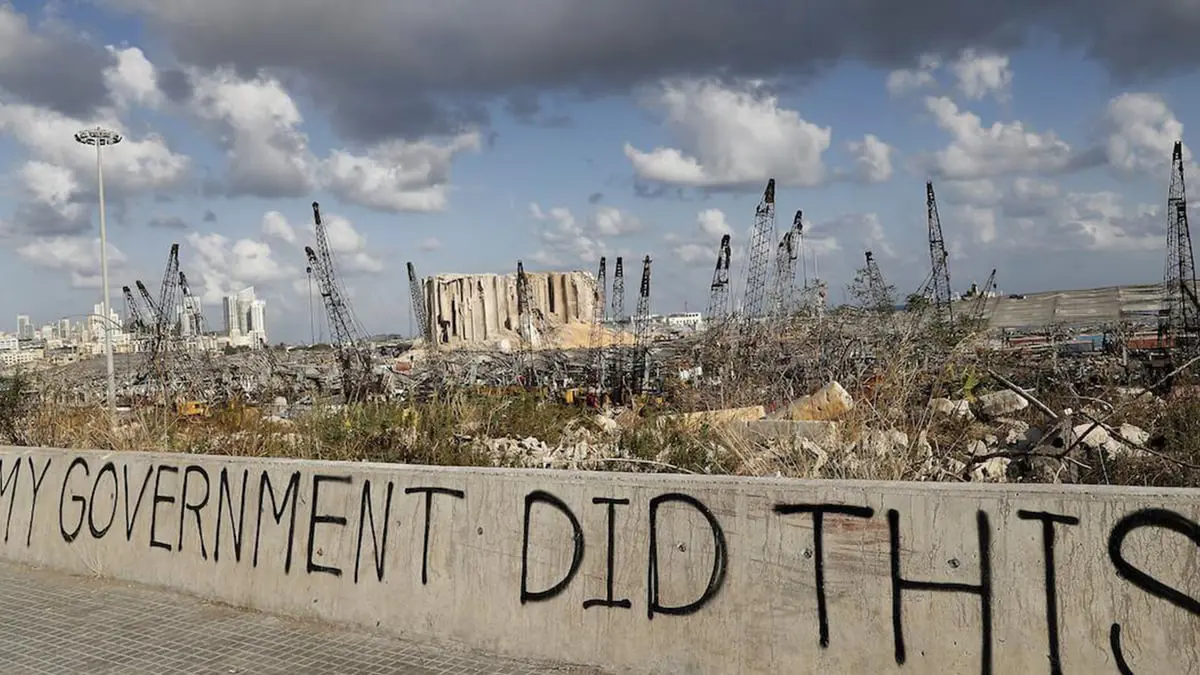 تقرير: أداء الطبقة السياسية في لبنان يفقد الدبلوماسيين الأجانب "لباقتهم"