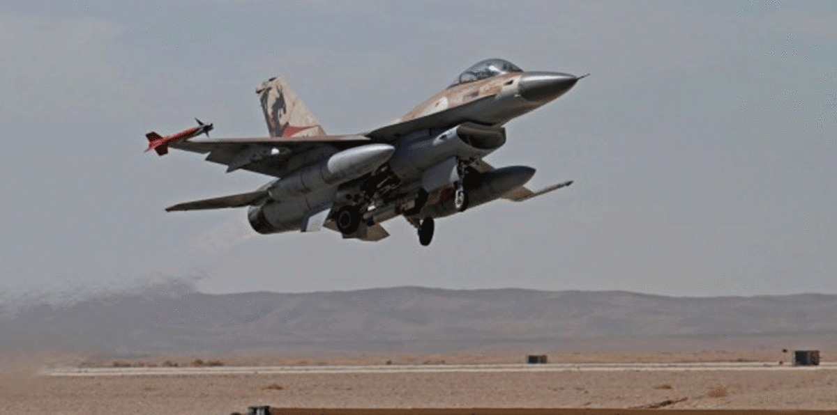 قصف إسرائيلي قرب الحدود الشرقية لغزة