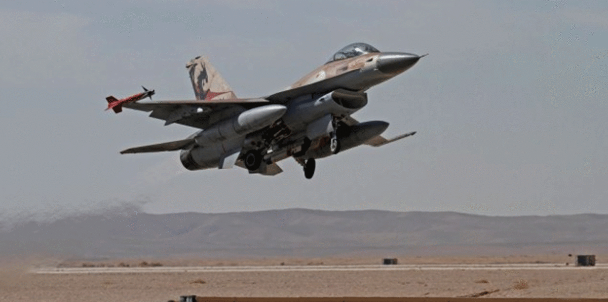 قصف إسرائيلي قرب الحدود الشرقية لغزة