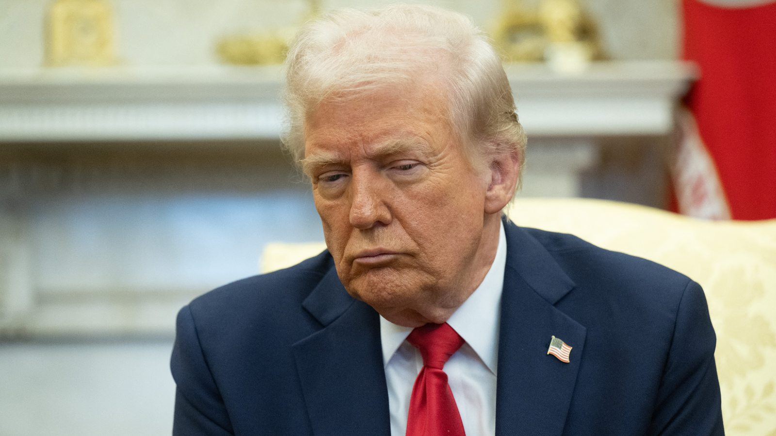 ترامب وكندا.. علاقة متقلبة تمتزج بـ"الحب والكراهية"