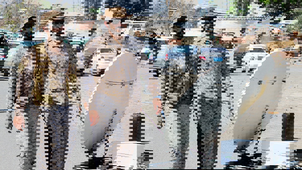 بالصور.. شاهد أول نشاط ميداني للقوات السعودية في شوارع عدن